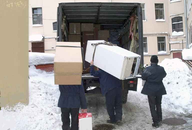 Перевозка личных вещей, коробок, чемоданы из Москвы в Санкт-петербург