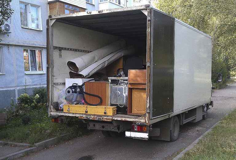 Перевозка дивана из Москвы в Мещовска